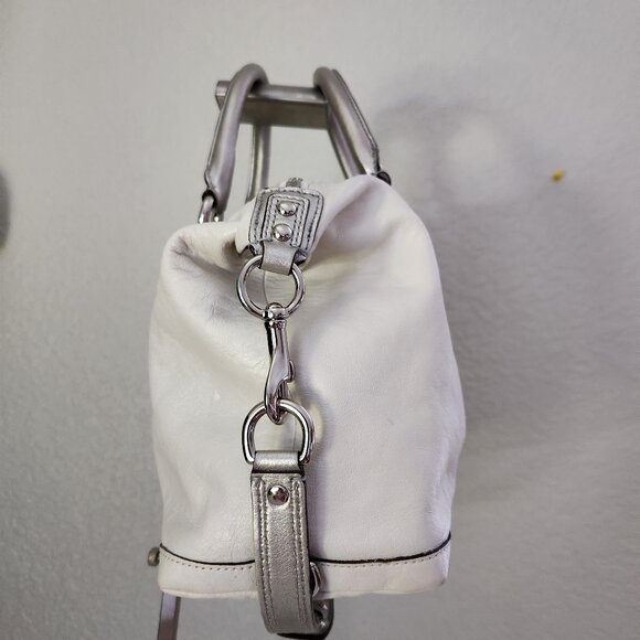 Coach Ashley White & Silver Leather Convertible Shoulder Bag Purse - Picture 7 of 17